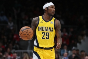 双向合同！昆顿-杰克逊单场25分10助攻 两项数据皆创个人生涯新高